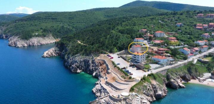 Apartman Cubranic Vrbnik (Primorje-Gorski Kotar) Exterior foto